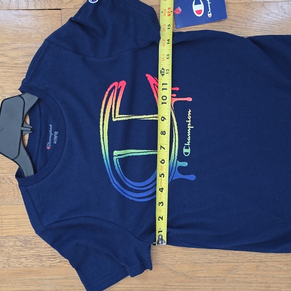 CHAMPION BRAND SIGNATURE BOYS DARK BLUE SHORT SLEEVE TEE-SHIRT SIZE MEDIUM 10-12 - Picture 11 of 15